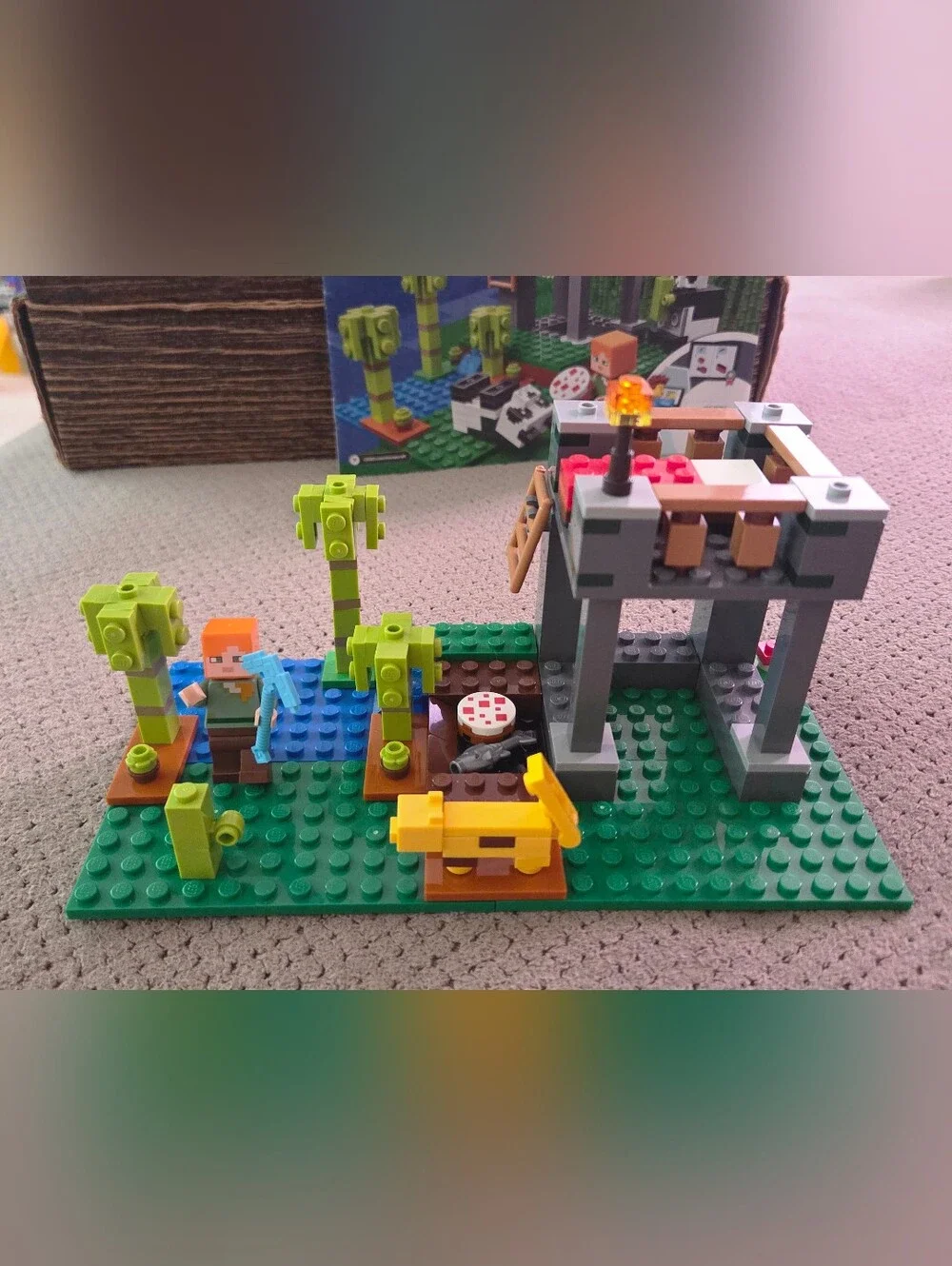 Lego minecraft panda
